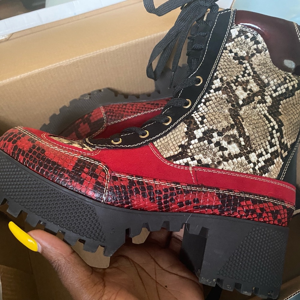 Womens fashion boots